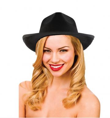 Model View of black hat